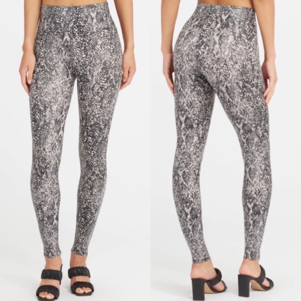 NWT Spanx Faux Leather Snakeskin Shine High Waisted Leggings